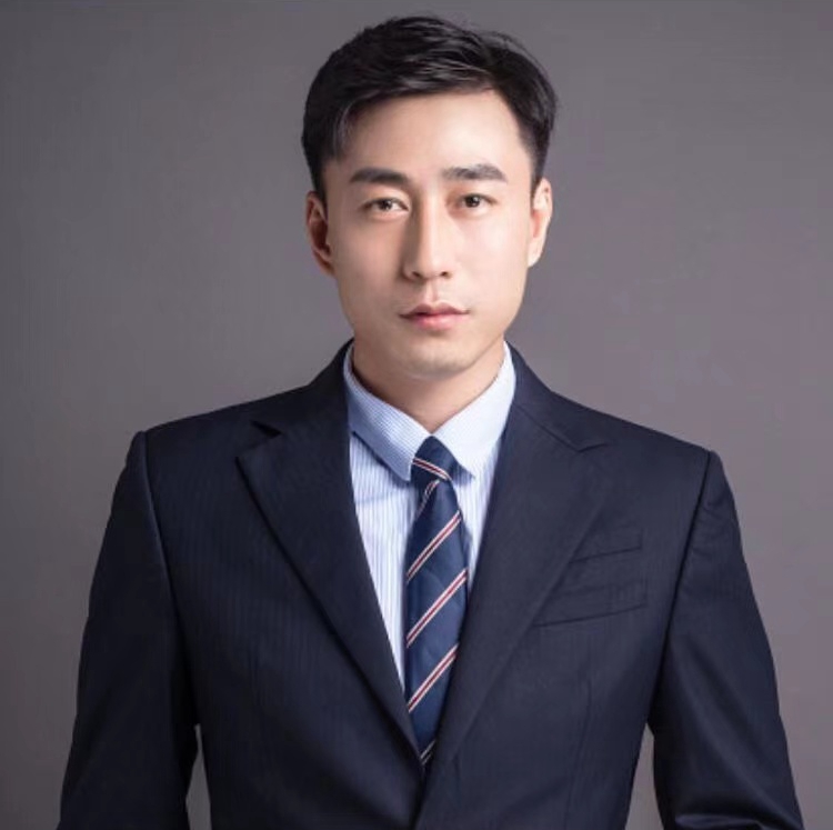 何繁茁 后期制作总监